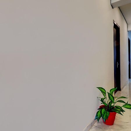 Hotel O Om Pushp Residency Mathura Zewnętrze zdjęcie