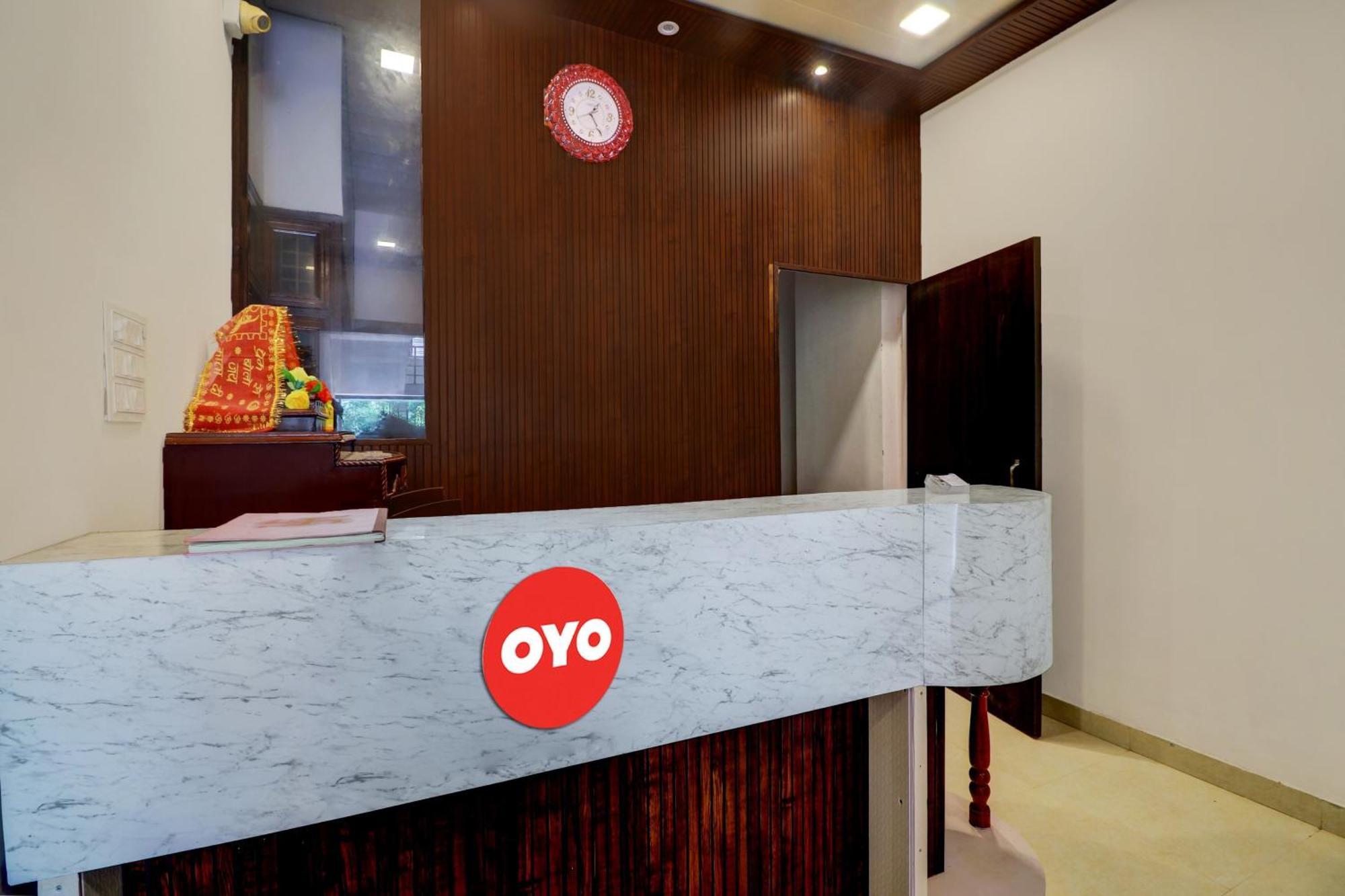 Hotel O Om Pushp Residency Mathura Zewnętrze zdjęcie